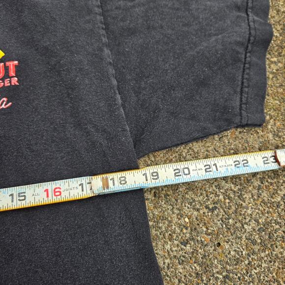 Vtg Y2k IN N OUT BURGER California Buick Corvette Graphic Fast Food T Shirt Med - Picture 5 of 6